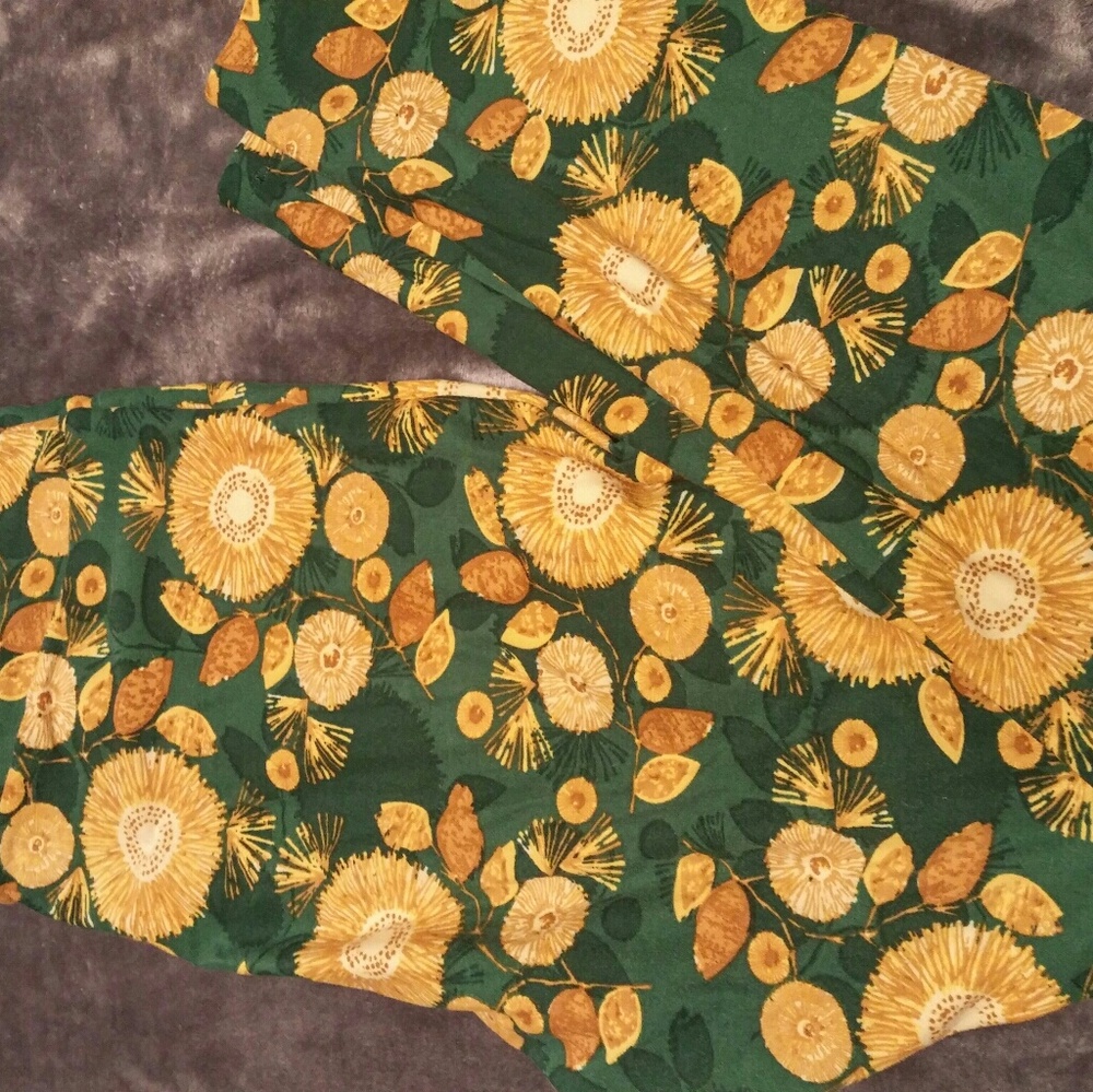 LulaRoe TC leggings